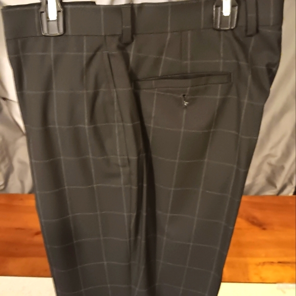 Ralph Lauren Dress Pants 36W/29H - Picture 3 of 7